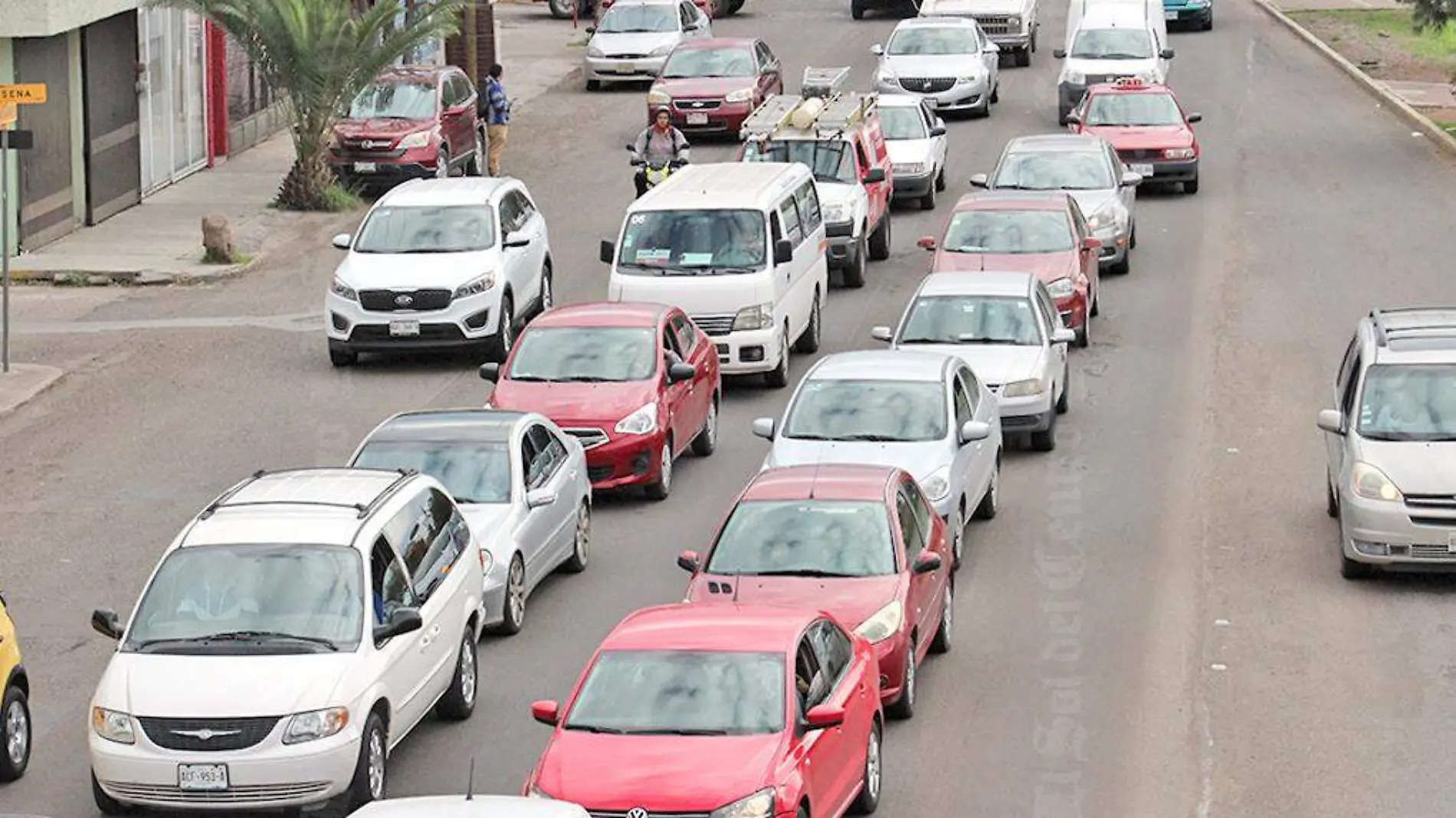 trafico vehiculos coches